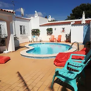 Villa Quica, Heated Pool