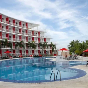 Station touristique Grand Decameron Cornwall Beach, A Trademark